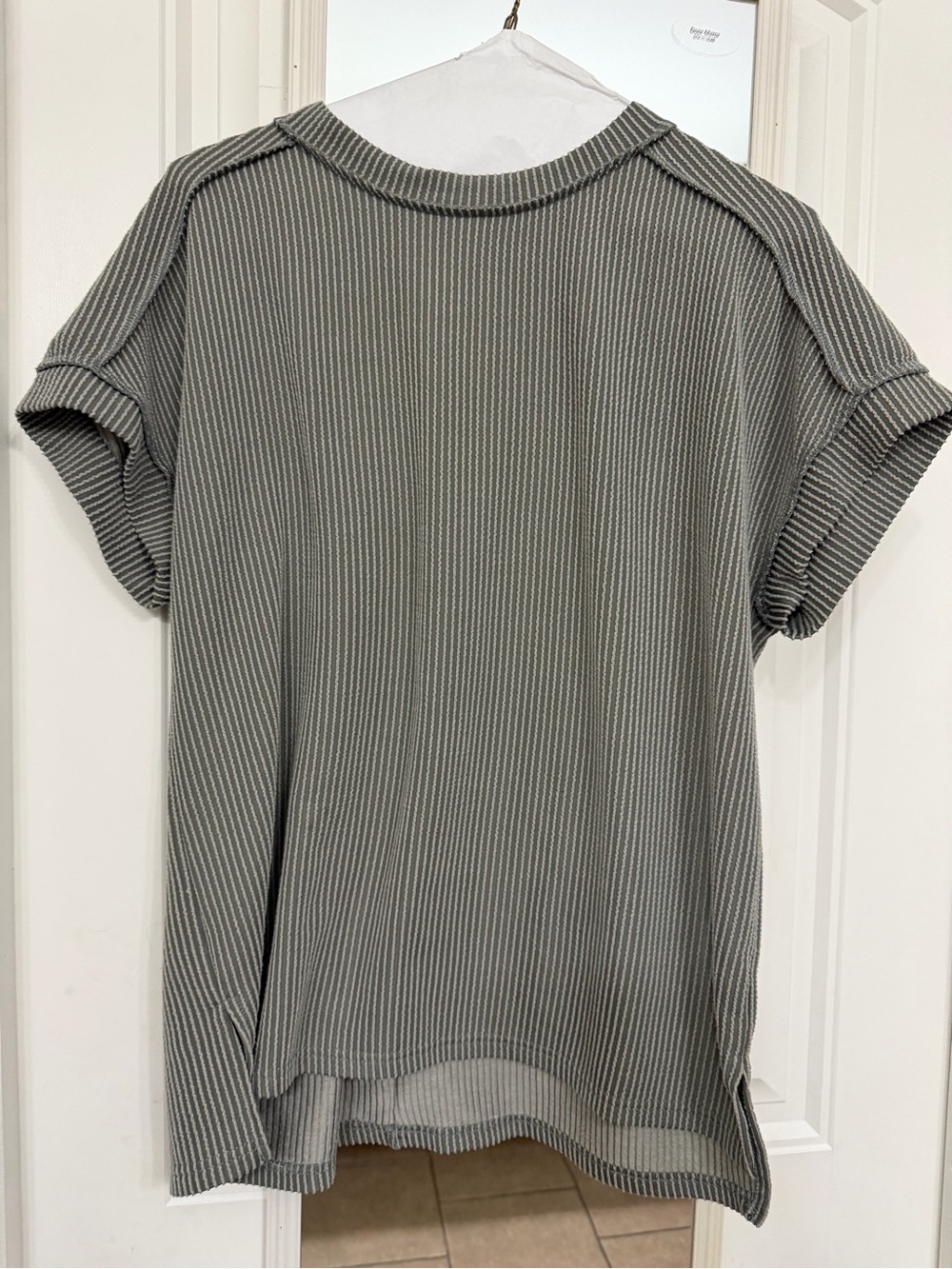SHEIN Olive Ribbed Short Sleeve Tee